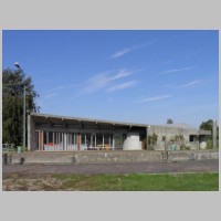 Bâtiment administratif de l'écluse de Kembs-Niffer par Le Corbusier (1961) à Kembs (Haut-Rhin, France), photo Gzen92, Wikipedia,2.jpg